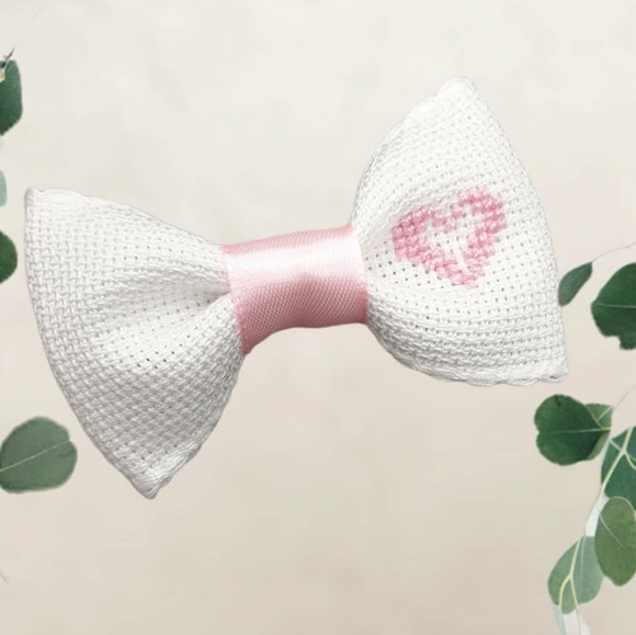 Bows - Picture 1 of 1